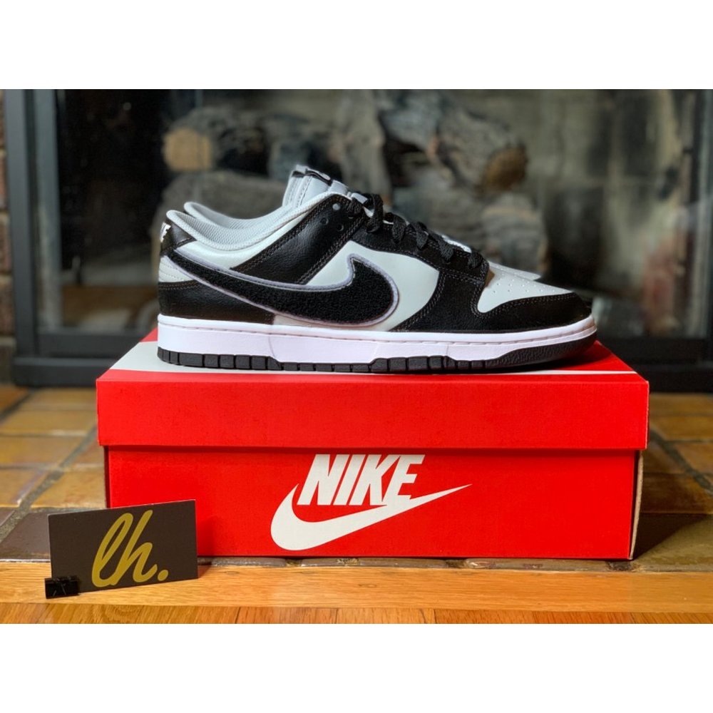 Size 10.5 Nike Dunk Low “Chenille Swoosh Black Grey” Athletic Sneakers DQ7683-00 - Picture 3 of 6